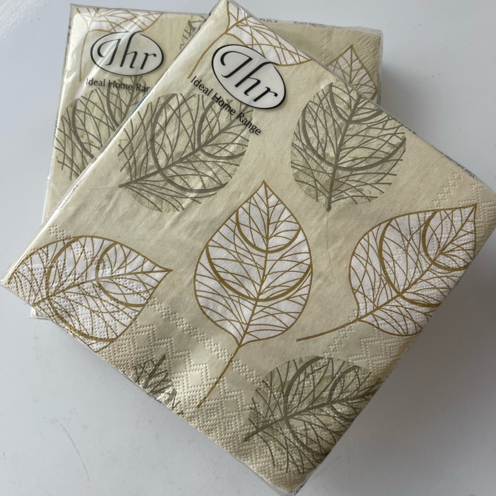 Autumn Leaves 🍂 Cocktail Napkin Set